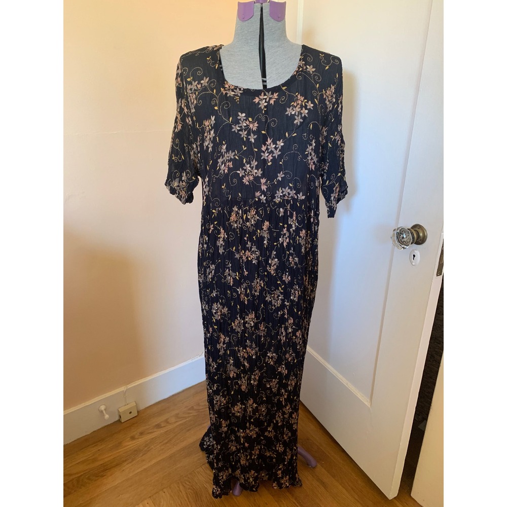 Lola P Floral Maxi Dress XL Black Rayon Crinkle Short Sleeve Boho Cottagecore